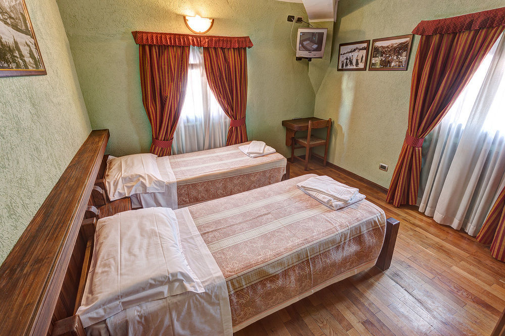Hotel Miravalle Соз-д'Улькс Екстер'єр фото